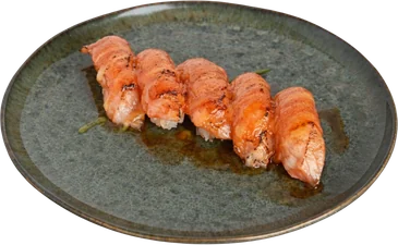 Torched salmon nigiri set